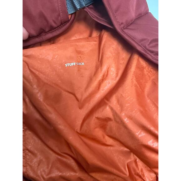 Ruffwear Quinzee Insulated Dog Jacket in Fired Brick Sz. S NWT--Has Flaw - Picture 7 of 10